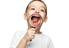 Подрезание уздечки языка у ребенка. Зачем оно нужно?